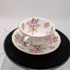Royal Chelsea Bone China Tea Cup Saucer Pink Floral Gold Trim England Vintage
